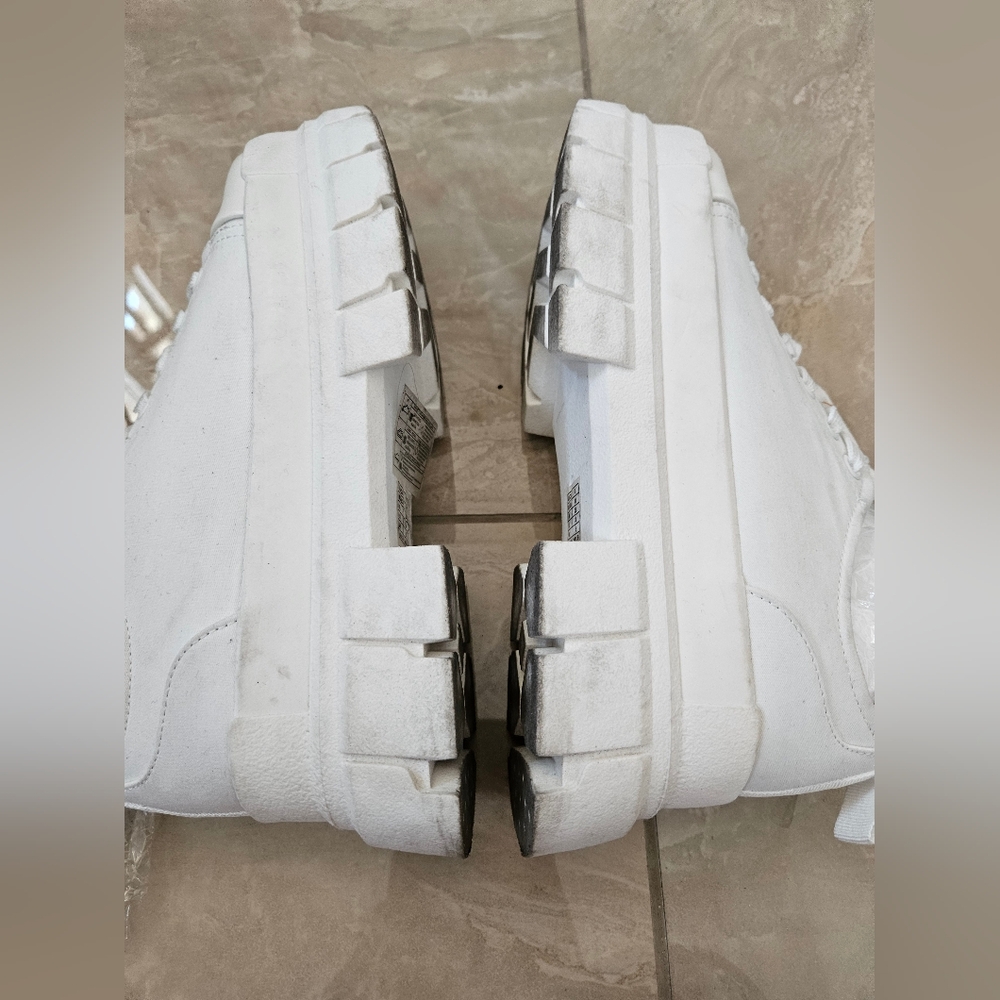 Forever 21 chunky sneakers size 7 - Picture 11 of 13